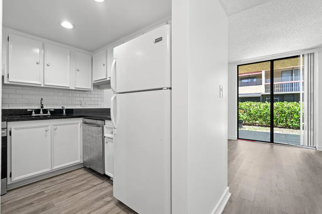 769 SE 1st Way Deerfield Beach FL 33441