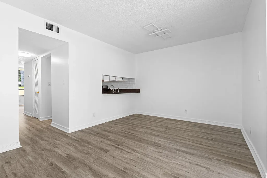 769 SE 1st Way Deerfield Beach FL 33441