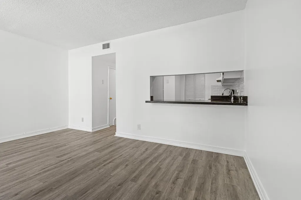 769 SE 1st Way Deerfield Beach FL 33441
