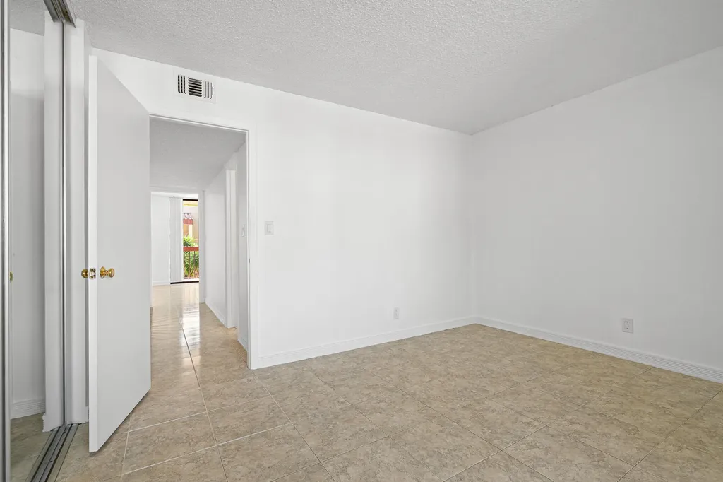 769 SE 1st Way Deerfield Beach FL 33441
