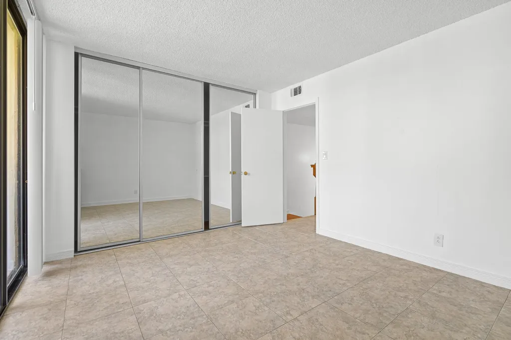 769 SE 1st Way Deerfield Beach FL 33441