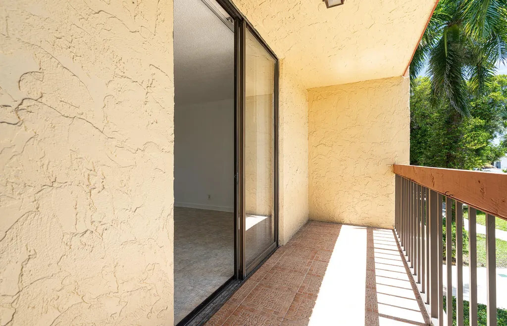769 SE 1st Way Deerfield Beach FL 33441