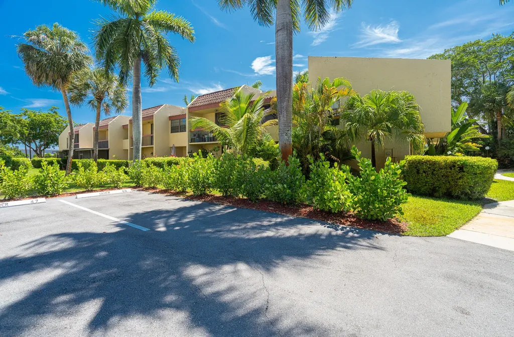 769 SE 1st Way Deerfield Beach FL 33441