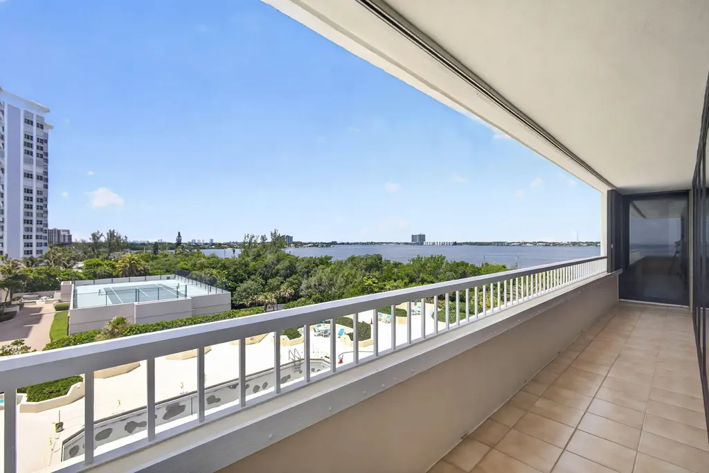 5280 N Ocean Drive Singer Island FL 33404