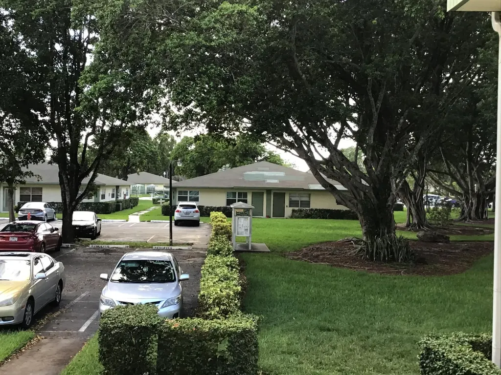 4109 NW 88th Avenue Coral Springs FL 33065