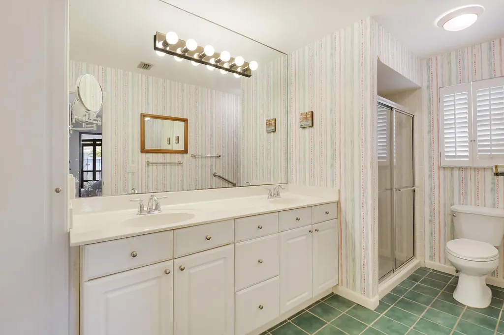 1127 E Seminole Avenue Jupiter FL 33477
