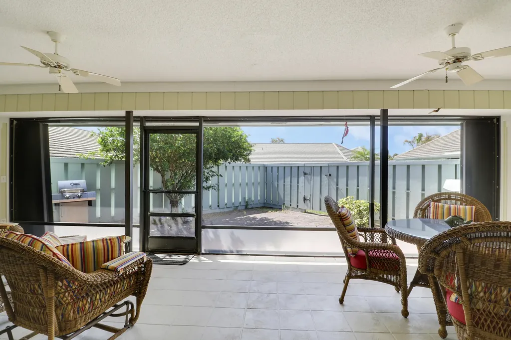1127 E Seminole Avenue Jupiter FL 33477