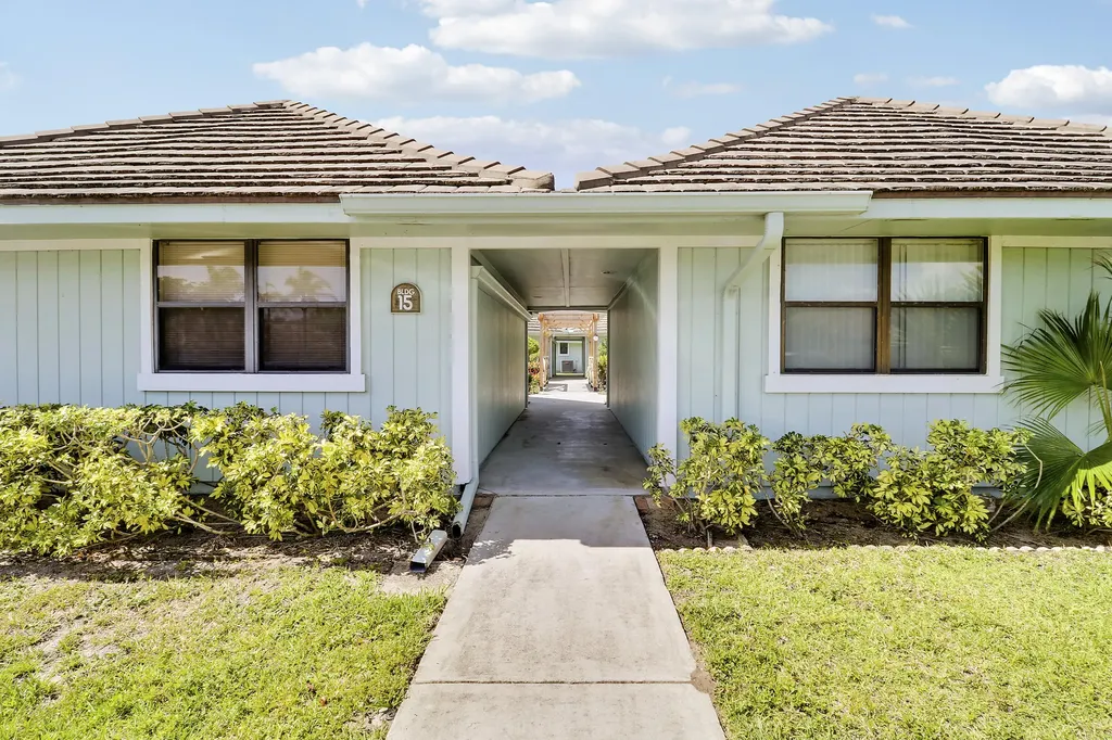1127 E Seminole Avenue Jupiter FL 33477