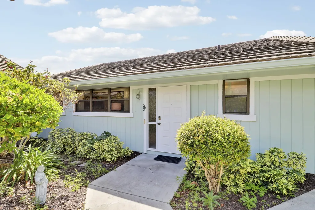1127 E Seminole Avenue Jupiter FL 33477