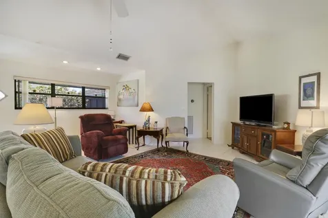 1127 E Seminole Avenue Jupiter FL 33477