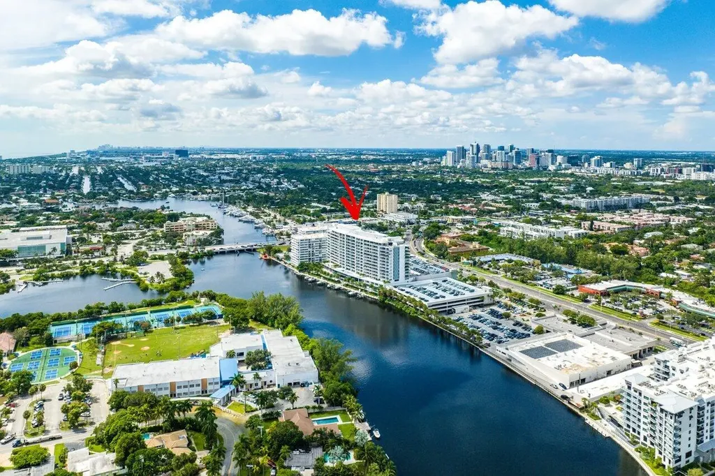 1180 N Federal Highway Fort Lauderdale FL 33304