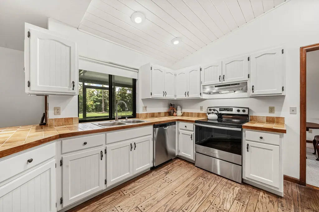 13132 56th Place N West Palm Beach FL 33411