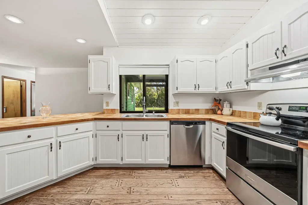 13132 56th Place N West Palm Beach FL 33411