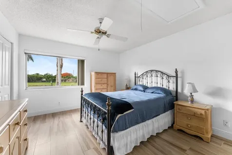 421 Pine Glen Lane Greenacres FL 33463