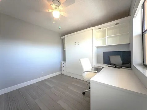 10332 Sunrise Lakes Boulevard Sunrise FL 33322