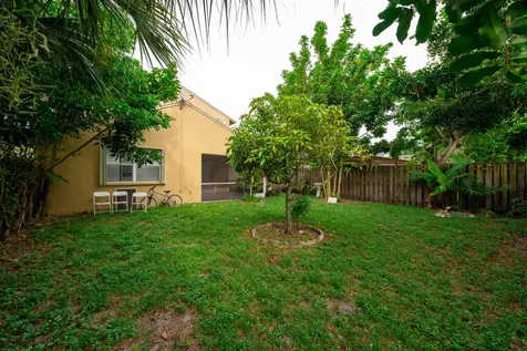 2379 NW 33rd Terrace Coconut Creek FL 33066