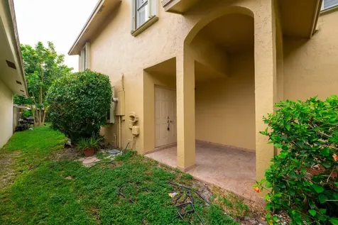 2379 NW 33rd Terrace Coconut Creek FL 33066