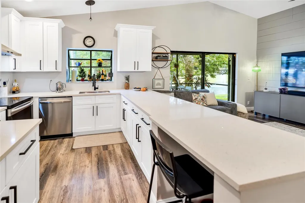 5568 American Circle Delray Beach FL 33484