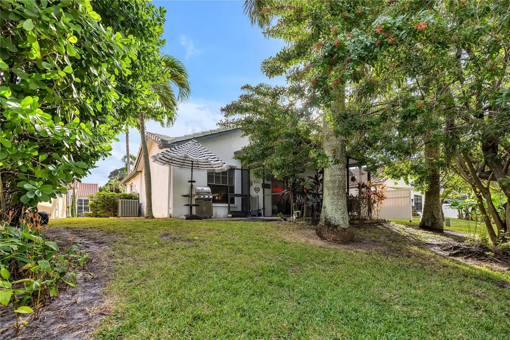 5568 American Circle Delray Beach FL 33484