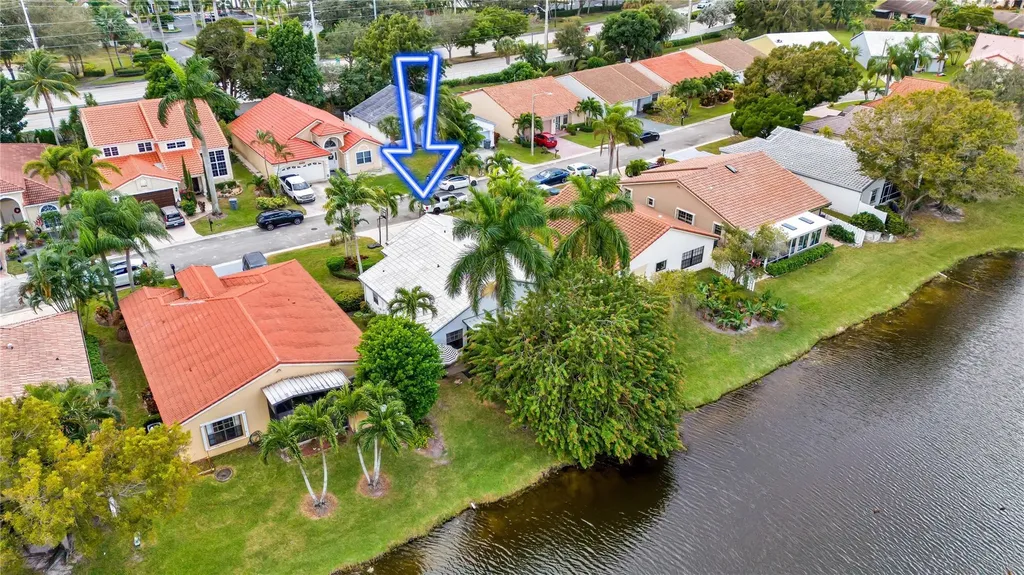 5568 American Circle Delray Beach FL 33484
