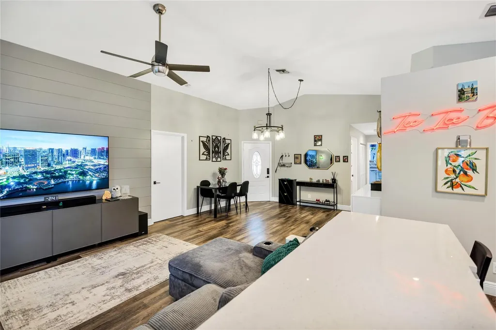 5568 American Circle Delray Beach FL 33484