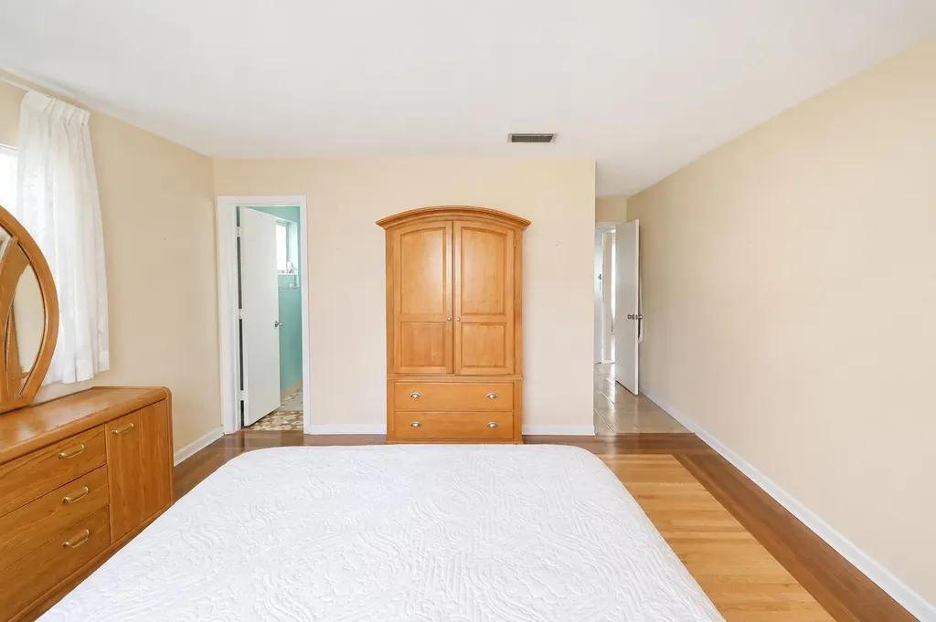 4911 NW 55th Street Tamarac FL 33319