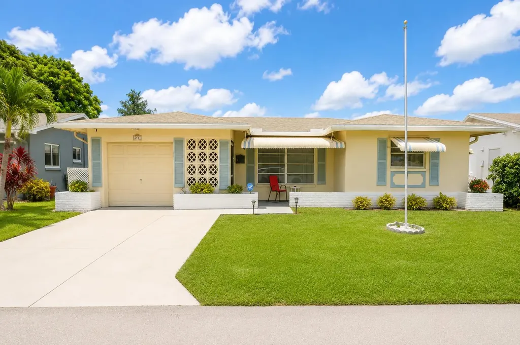 4911 NW 55th Street Tamarac FL 33319