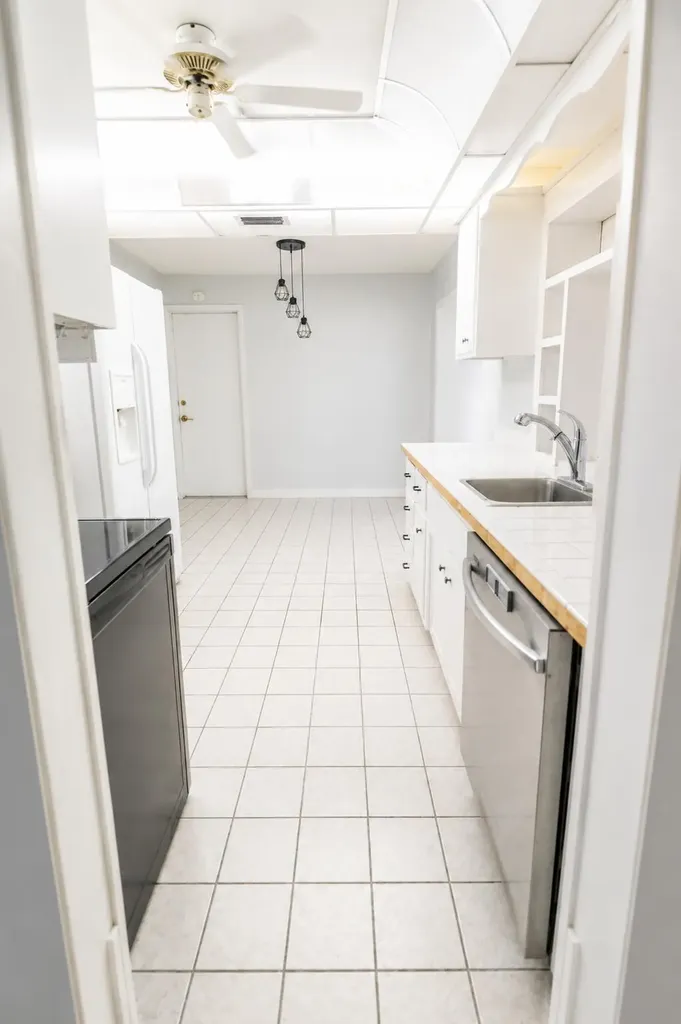 4911 NW 55th Street Tamarac FL 33319