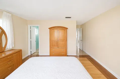 4911 NW 55th Street Tamarac FL 33319