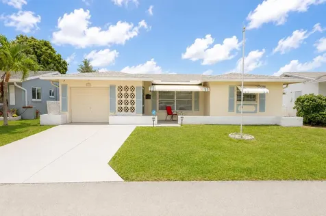 4911 NW 55th Street Tamarac FL 33319