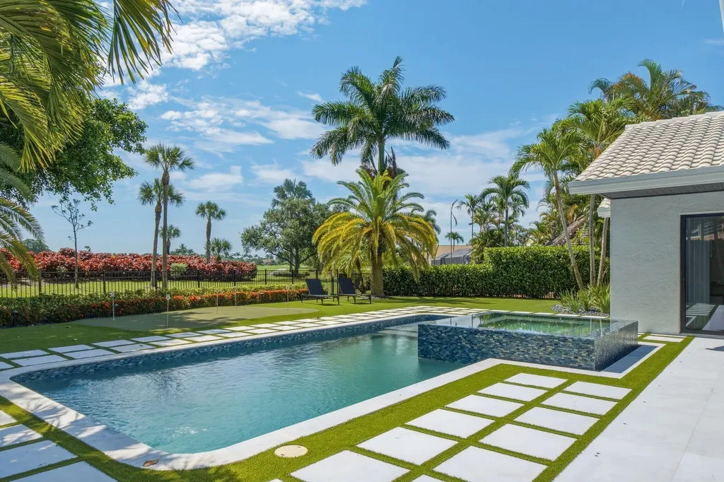 10720 Avenue Of The Avenue Palm Beach Gardens FL 33418