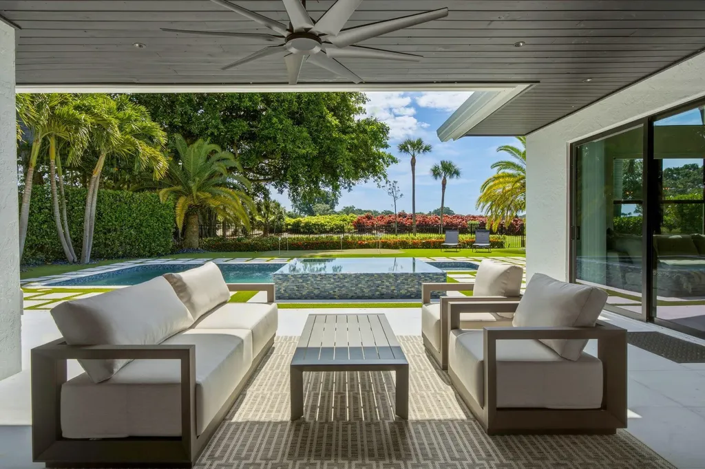 10720 Avenue Of The Avenue Palm Beach Gardens FL 33418
