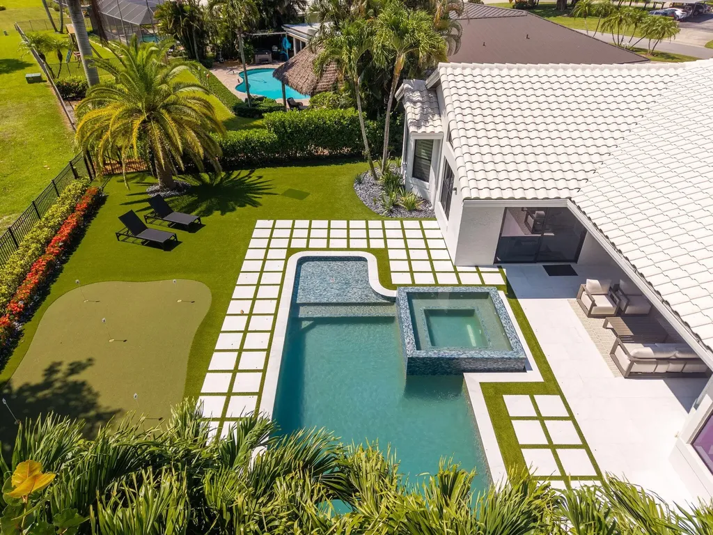 10720 Avenue Of The Avenue Palm Beach Gardens FL 33418