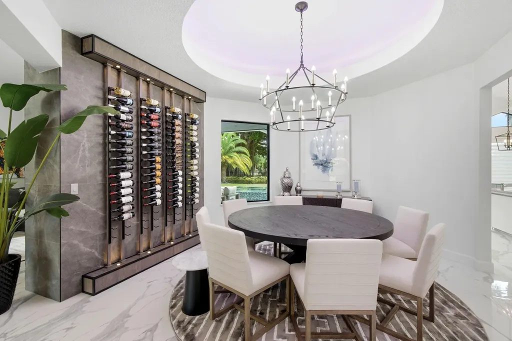 10720 Avenue Of The Avenue Palm Beach Gardens FL 33418