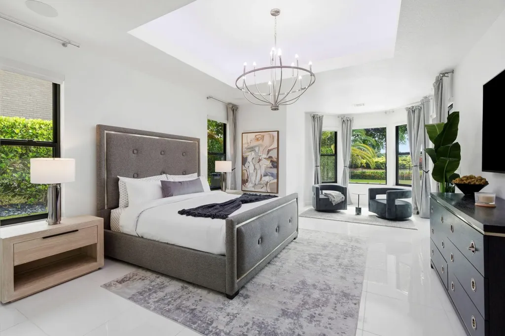10720 Avenue Of The Avenue Palm Beach Gardens FL 33418