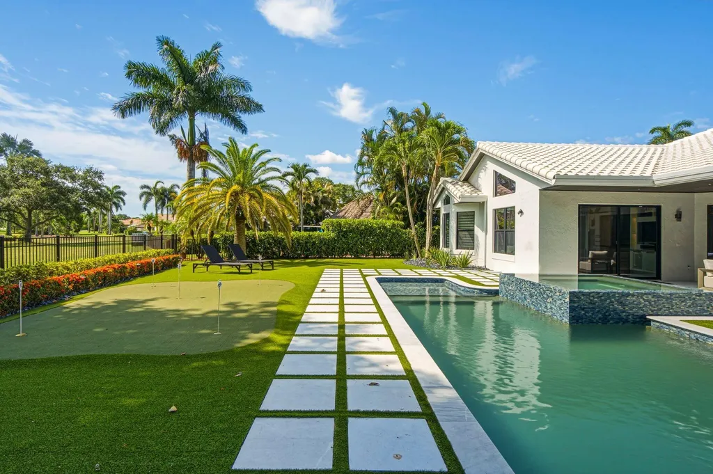 10720 Avenue Of The Avenue Palm Beach Gardens FL 33418