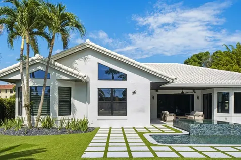 10720 Avenue Of The Avenue Palm Beach Gardens FL 33418