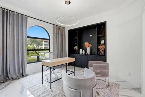 10720 Avenue Of The Avenue Palm Beach Gardens FL 33418