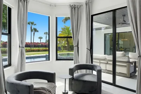 10720 Avenue Of The Avenue Palm Beach Gardens FL 33418