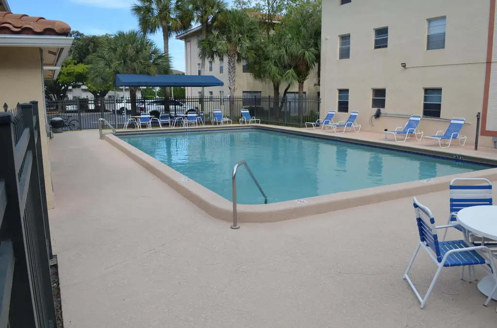 3205 NW 103rd Terrace Coral Springs FL 33065