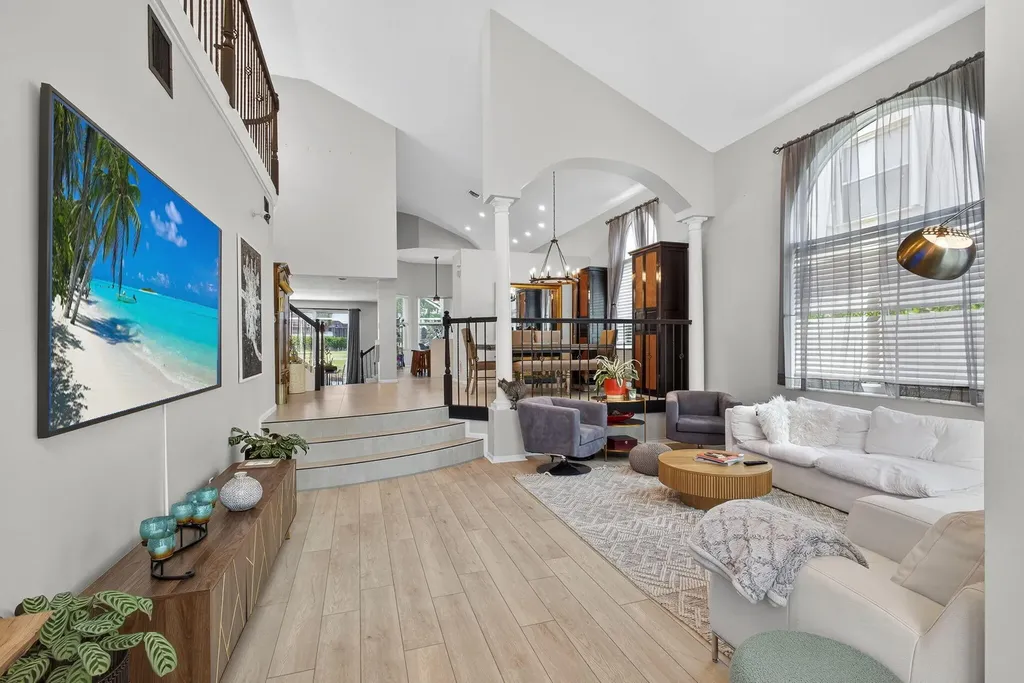2035 Reston Circle Royal Palm Beach FL 33411