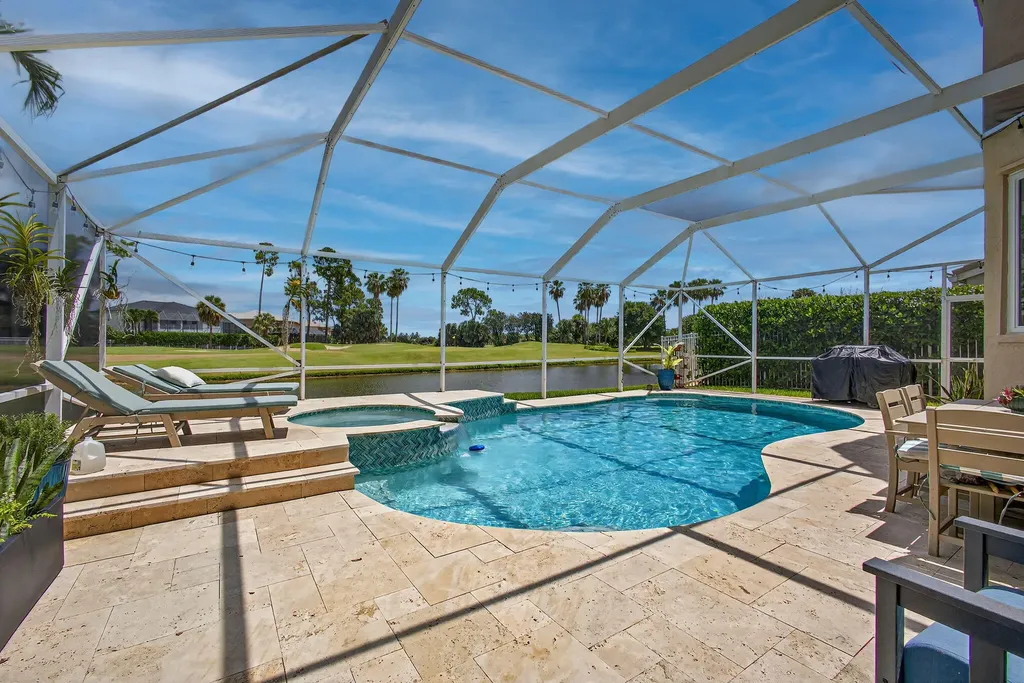 2035 Reston Circle Royal Palm Beach FL 33411