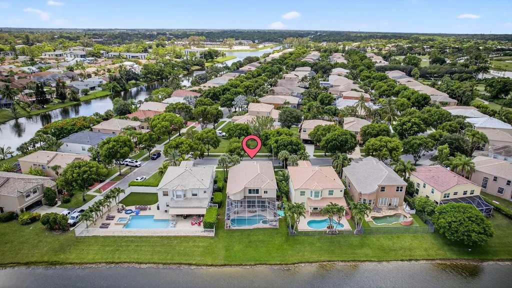 2035 Reston Circle Royal Palm Beach FL 33411
