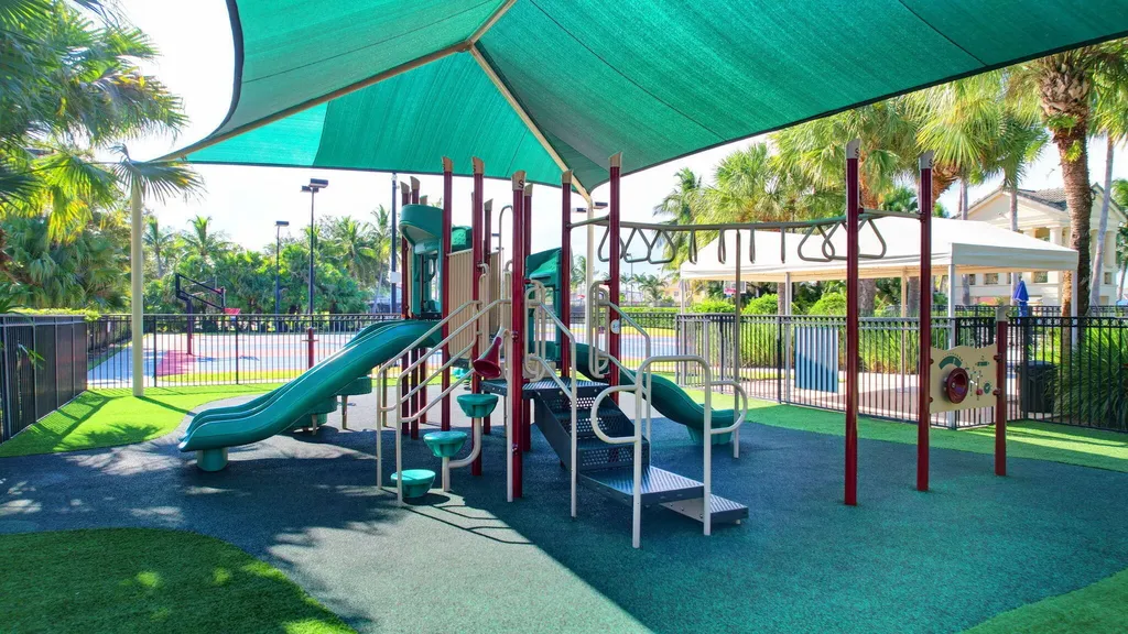 2035 Reston Circle Royal Palm Beach FL 33411