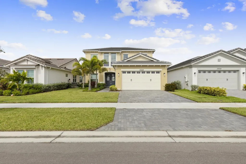 13548 Spruce Pine Drive Westlake FL 33470