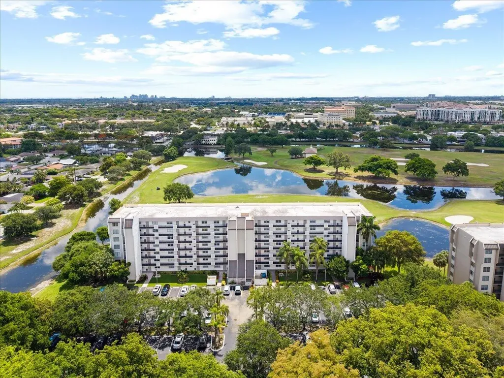 3100 W Rolling Hills Circle Davie FL 33328