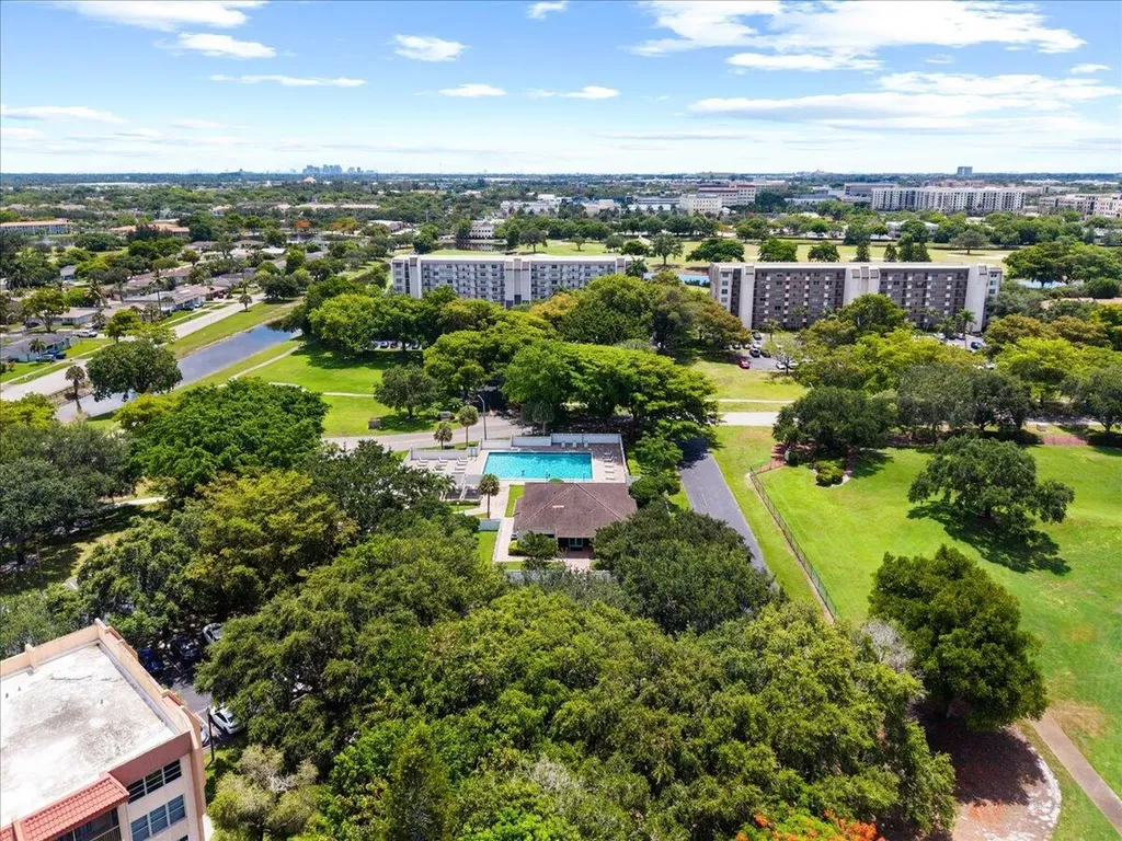 3100 W Rolling Hills Circle Davie FL 33328