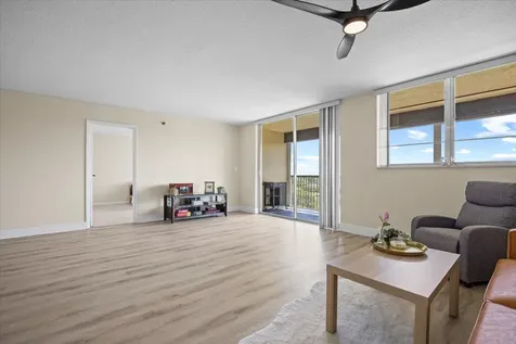 3100 W Rolling Hills Circle Davie FL 33328