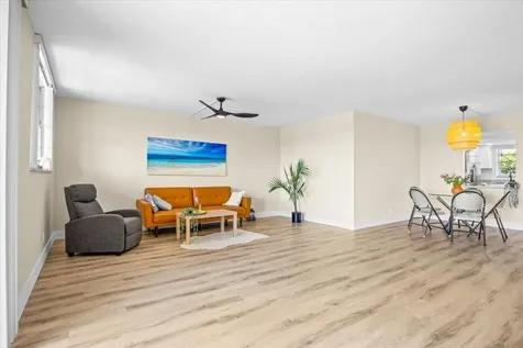 3100 W Rolling Hills Circle Davie FL 33328