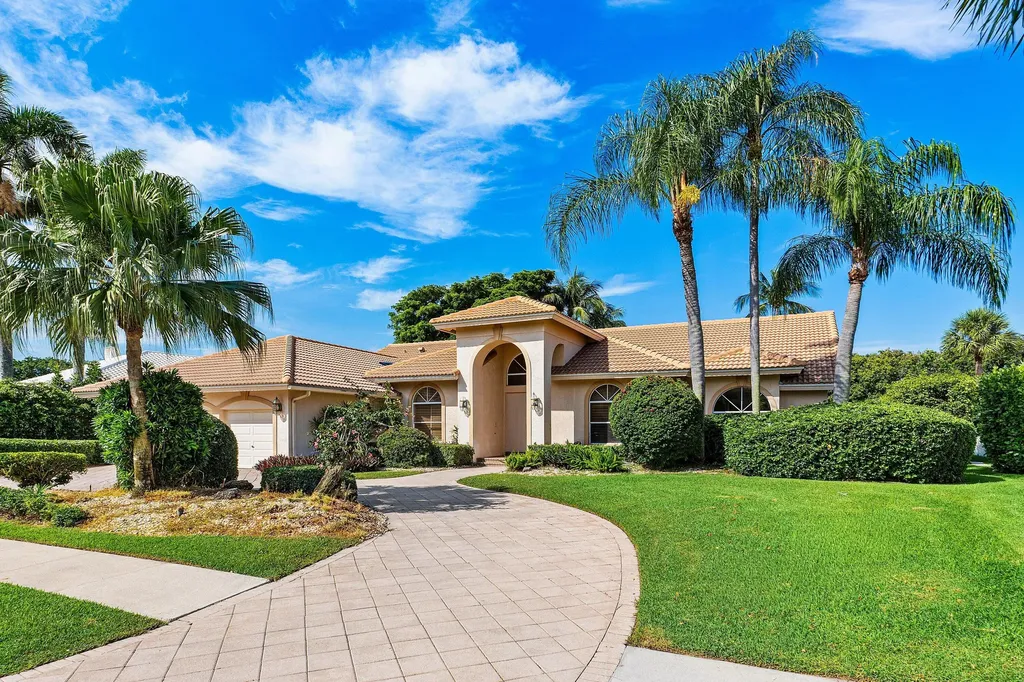 17571 Bocaire Way Boca Raton FL 33487